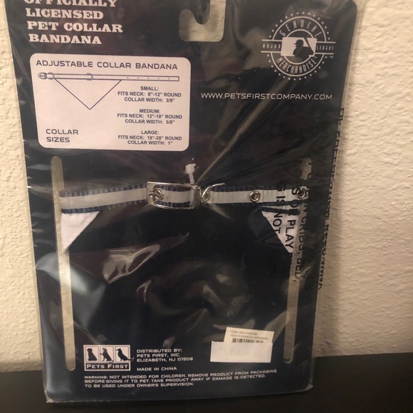 Texas Ranger Dog Bandana - Picture 3 of 4